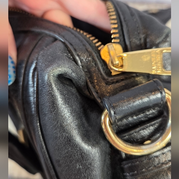 Badgley Mischka Black and Gold Satchel with Glossy Finish - Picture 15 of 16